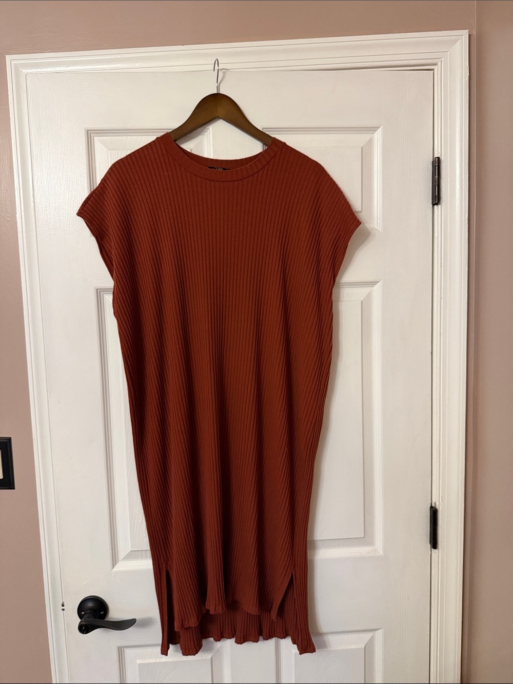 Eileen Fisher Ribbed Cap-Sleeve Midi Dress in Rust
